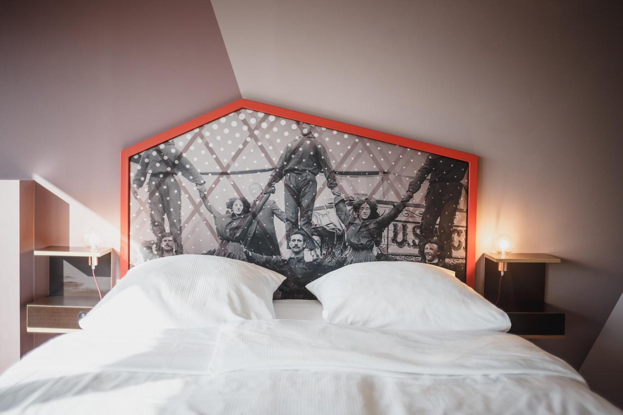 The Circus Hostel Berlin Exterior photo