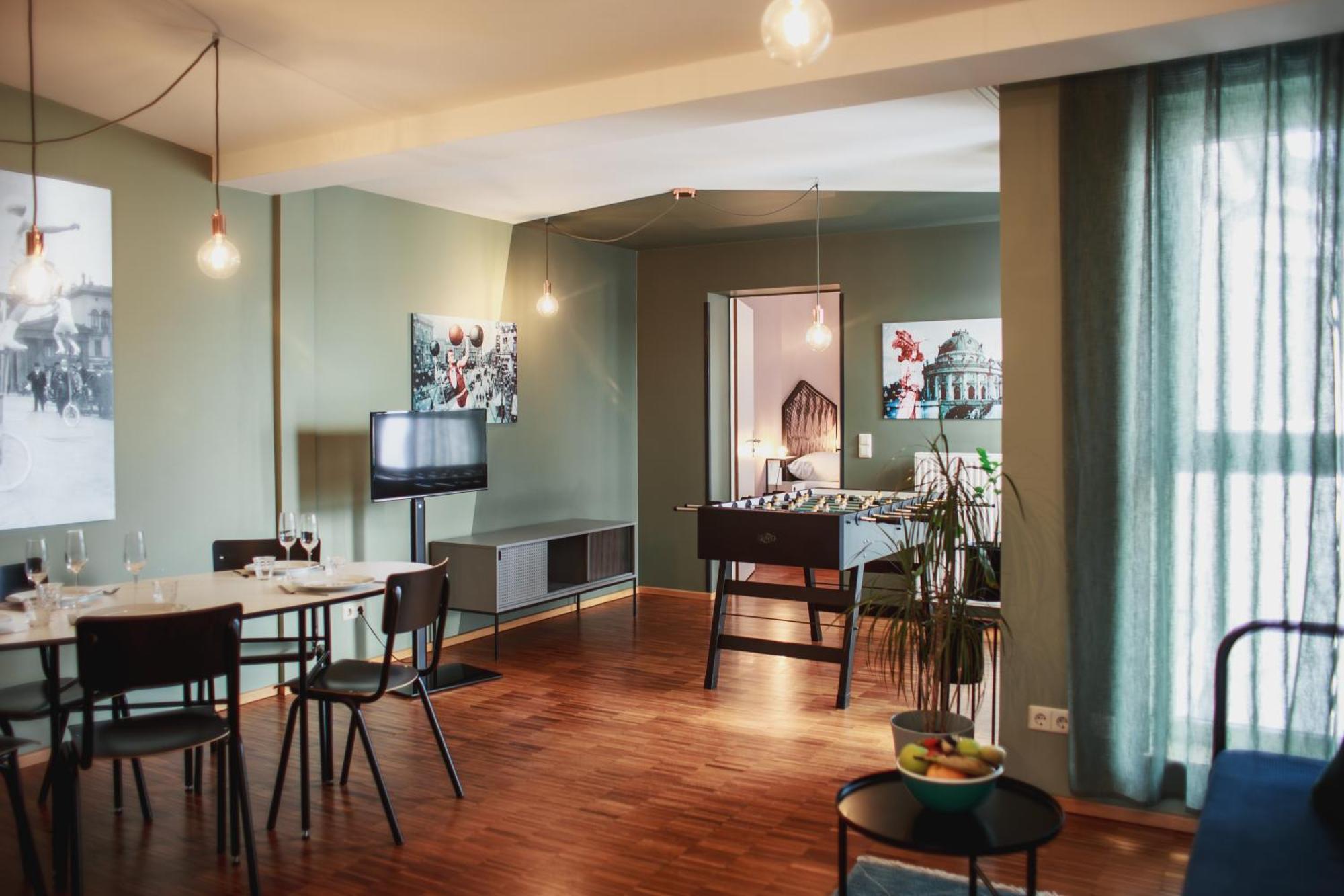 The Circus Hostel Berlin Exterior photo