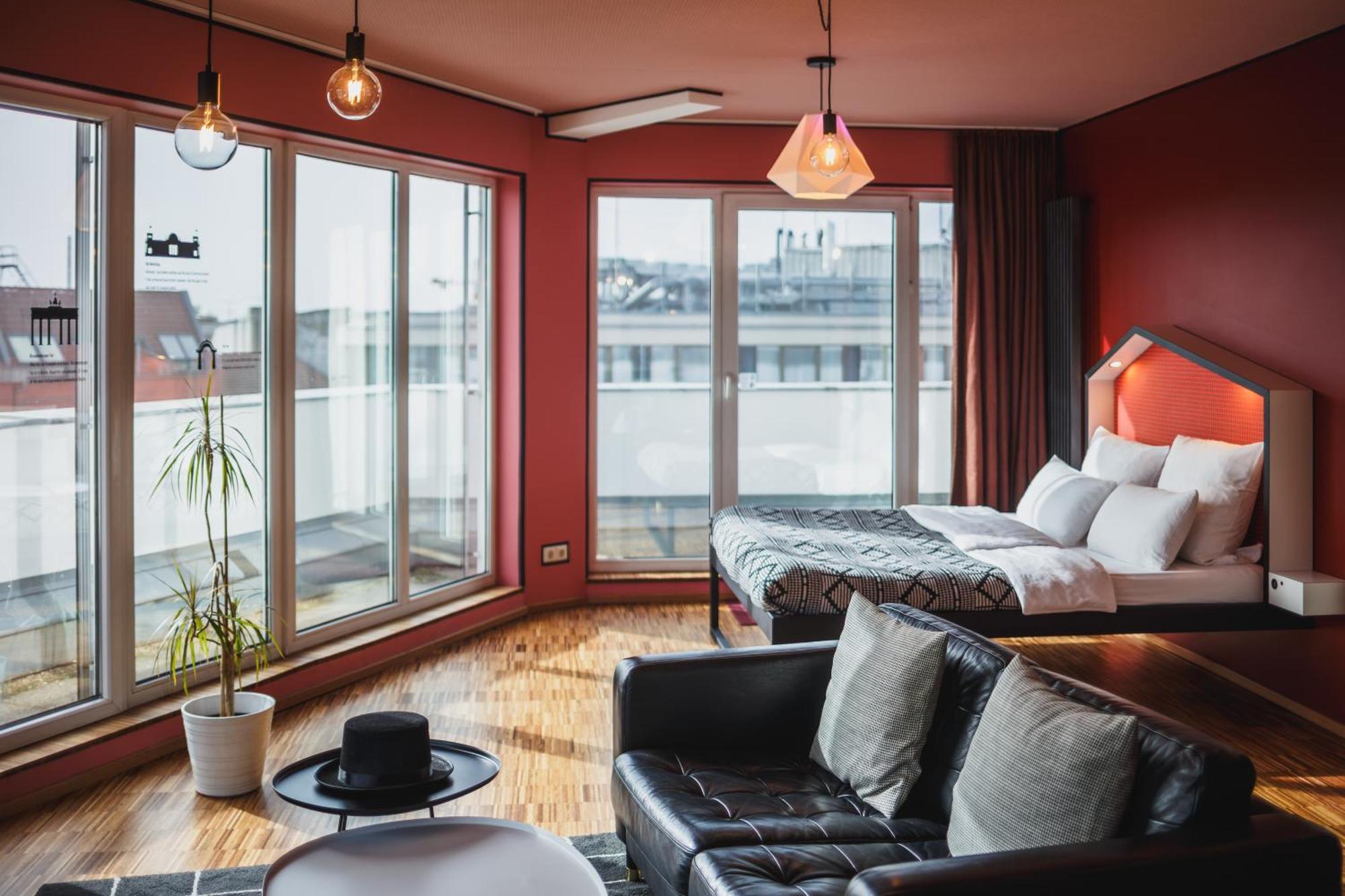 The Circus Hostel Berlin Exterior photo